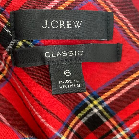 J. Crew Classic-fit Flannel Button Down in Good Tidings Plaid Size 6 - Picture 9 of 10